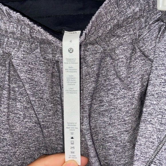 LULULEMON Hotty Hot Low-Rise Lined Short 4” size 4 gray - Picture 8 of 8